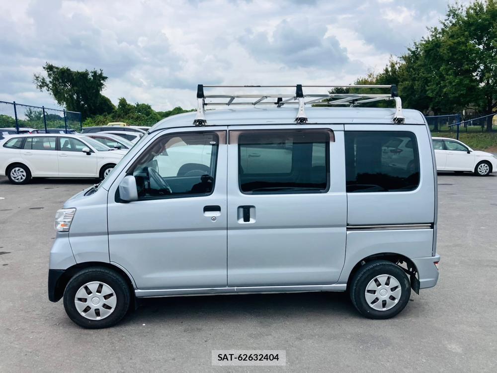 Daihatsu HIJET CARGO 2018 1300076-1