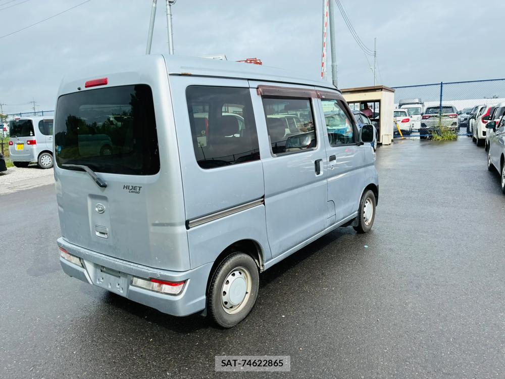 Daihatsu HIJET CARGO 2020-03 8665584-4