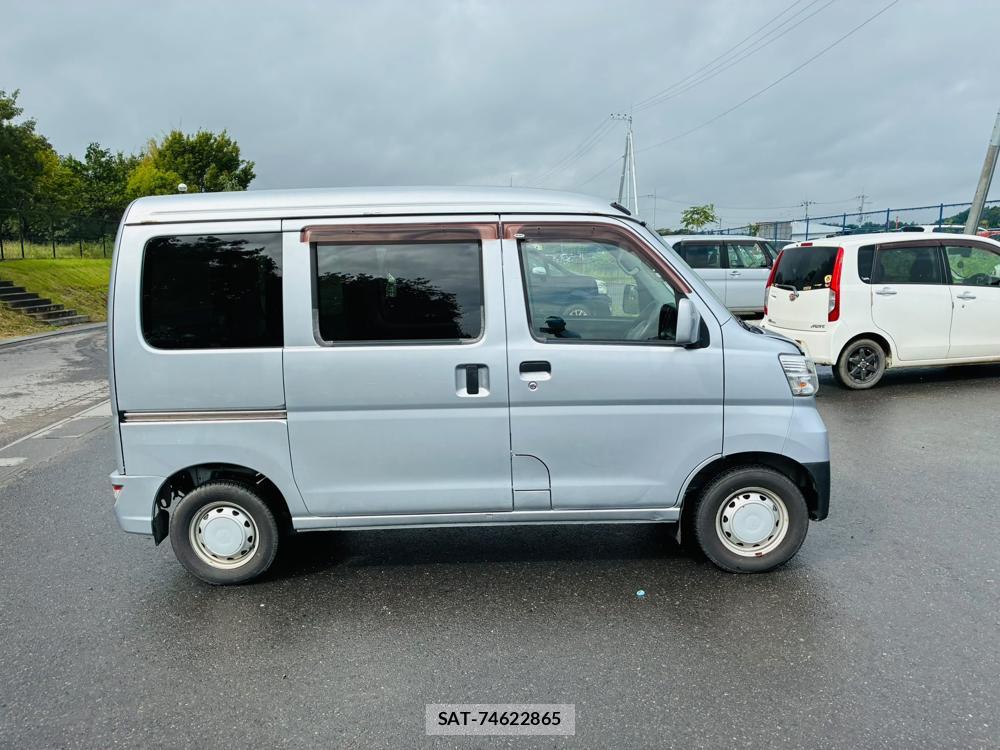 Daihatsu HIJET CARGO 2020-03 8665584-5