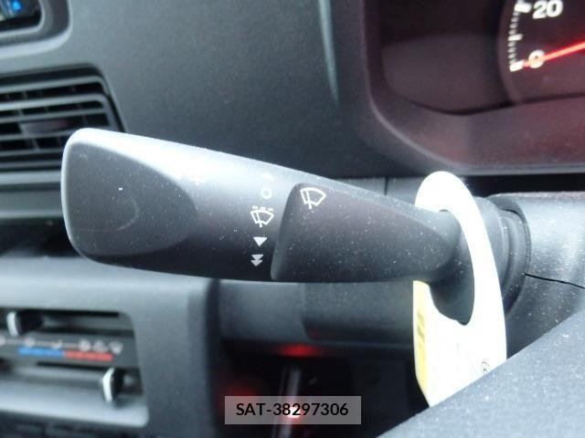Daihatsu HIJET TRUCK 2022-10 802556-23