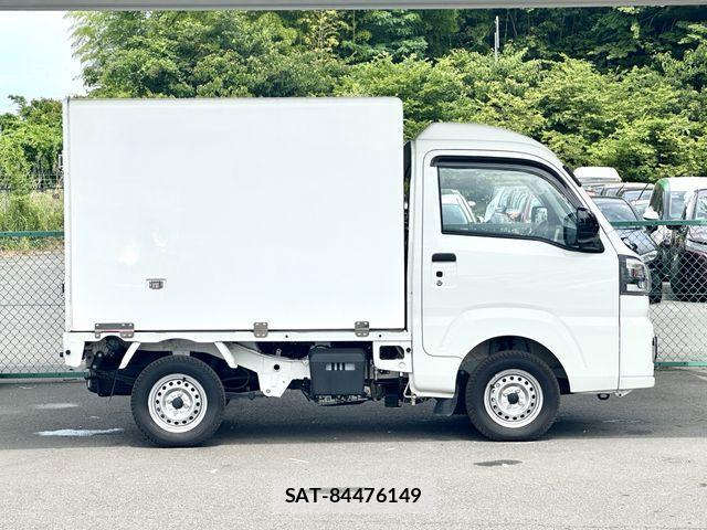 Daihatsu HIJET TRUCK 2024-07 1101870-8