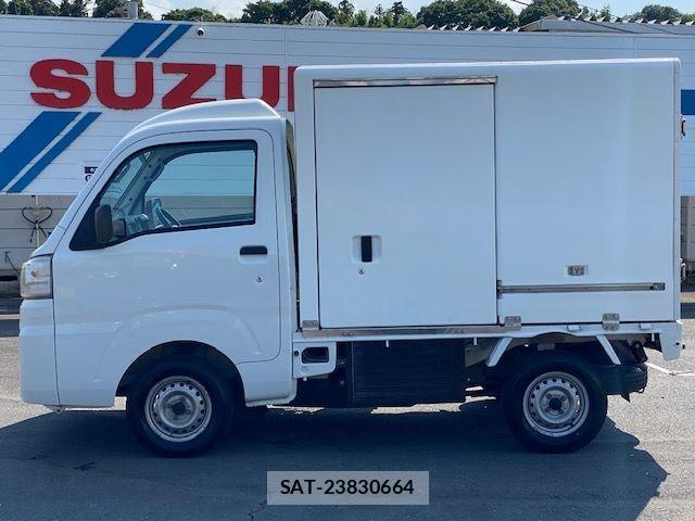 Daihatsu HIJET TRUCK 2015-06 1138834-1