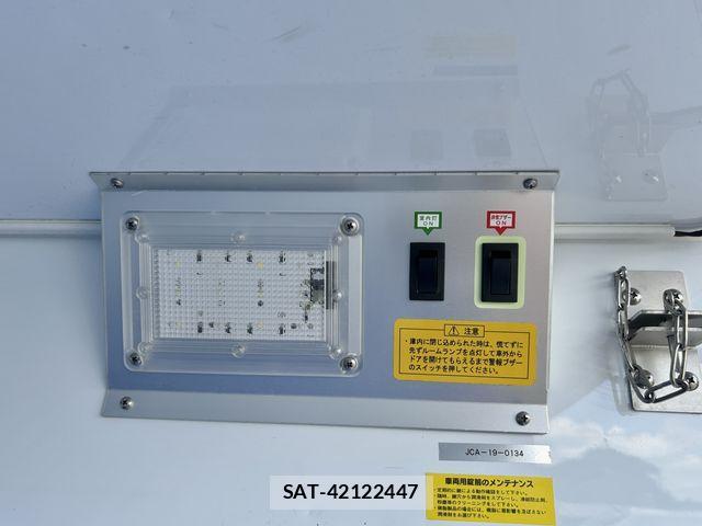 Daihatsu HIJET TRUCK 2021-01 1206770-17