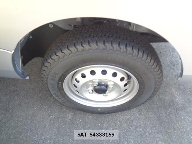 Daihatsu HIJET TRUCK 2025-07 1212464-9