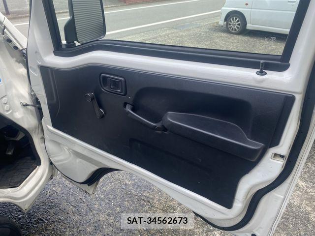Daihatsu HIJET TRUCK 2017-05 1217430-8