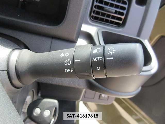 Daihatsu HIJET TRUCK 2021-04 1221763-11