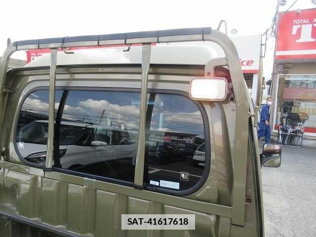 Daihatsu HIJET TRUCK 2021-04 1221763-16