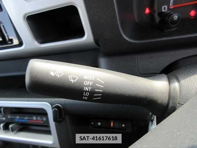 Daihatsu HIJET TRUCK 2021-04 1221763-6