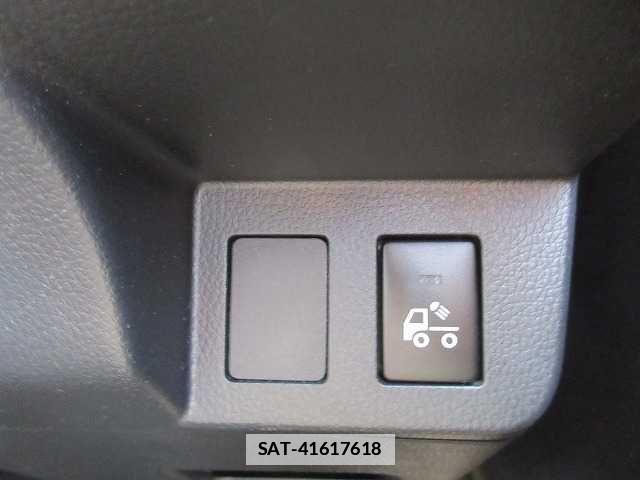 Daihatsu HIJET TRUCK 2021-04 1221763-8