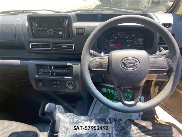 Daihatsu HIJET TRUCK 2023-03 1221768-15
