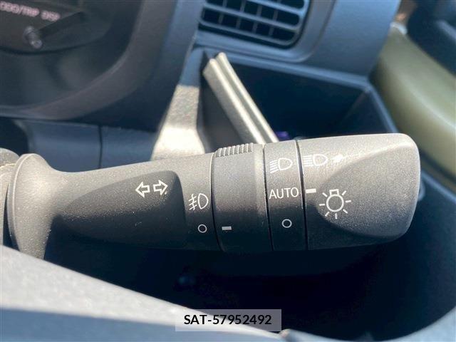 Daihatsu HIJET TRUCK 2023-03 1221768-21