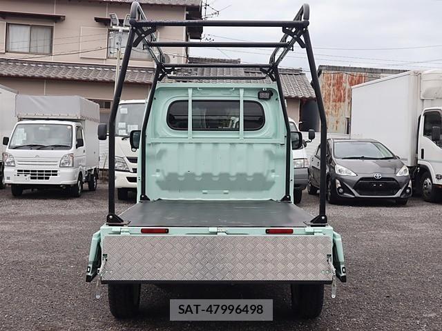 Daihatsu HIJET TRUCK 2022-05 1228285-10