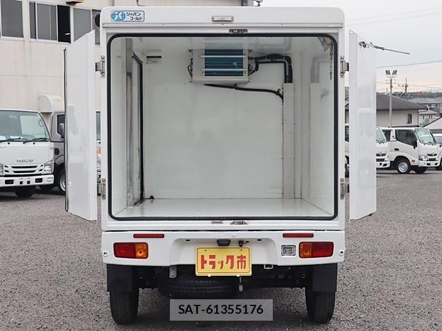 Daihatsu HIJET TRUCK 2015-11 1228280-10
