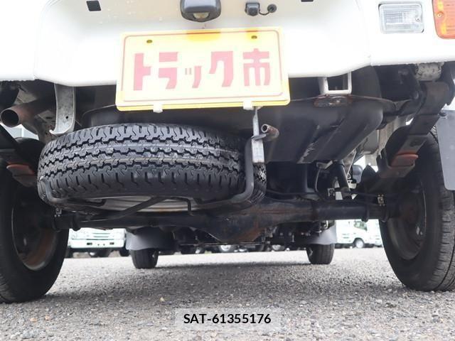 Daihatsu HIJET TRUCK 2015-11 1228280-22