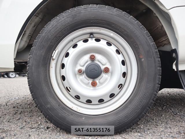Daihatsu HIJET TRUCK 2015-11 1228280-27