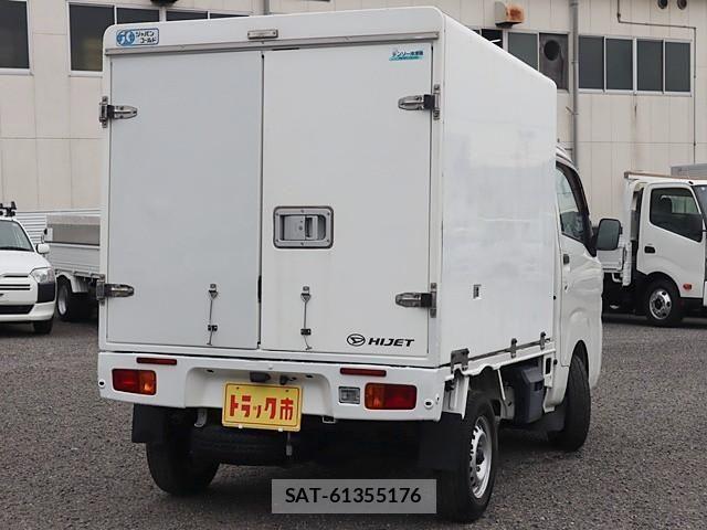 Daihatsu HIJET TRUCK 2015-11 1228280-4