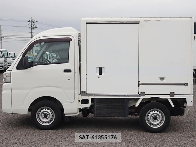 Daihatsu HIJET TRUCK 2015-11 1228280-8