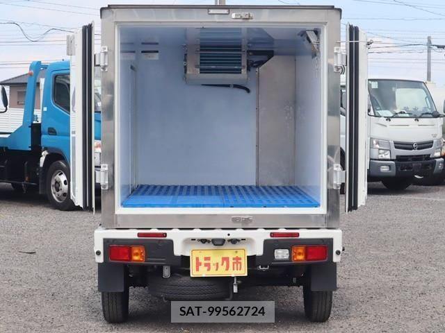 Daihatsu HIJET TRUCK 2023-06 1228287-10