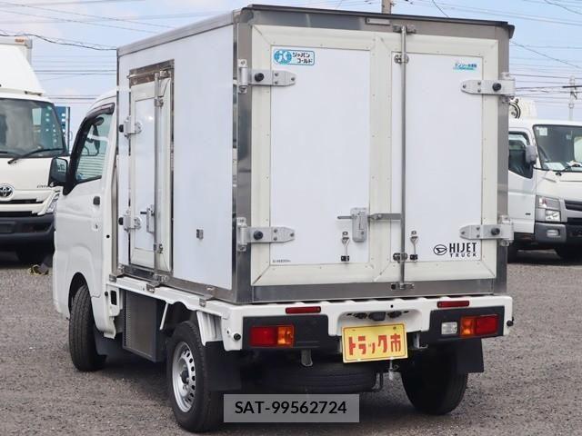 Daihatsu HIJET TRUCK 2023-06 1228287-6