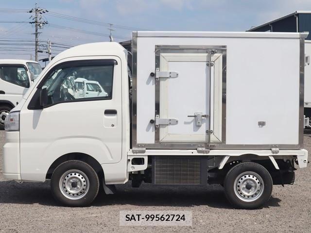Daihatsu HIJET TRUCK 2023-06 1228287-8