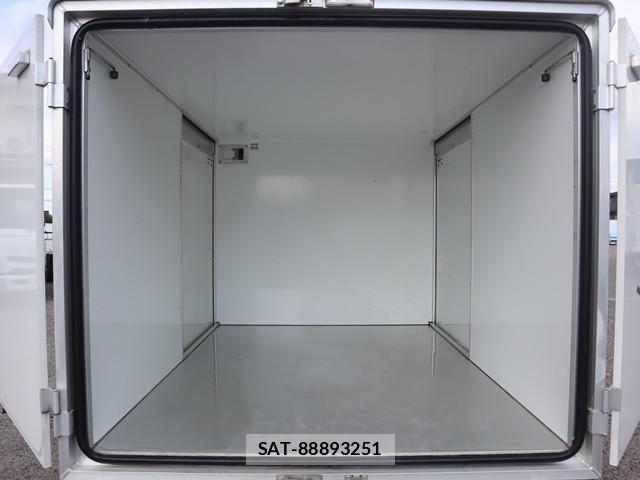 Daihatsu HIJET TRUCK 2019-04 1228283-12