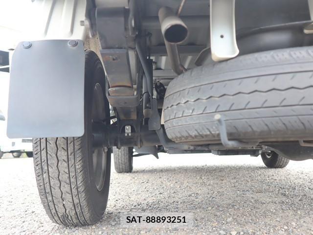 Daihatsu HIJET TRUCK 2019-04 1228283-27