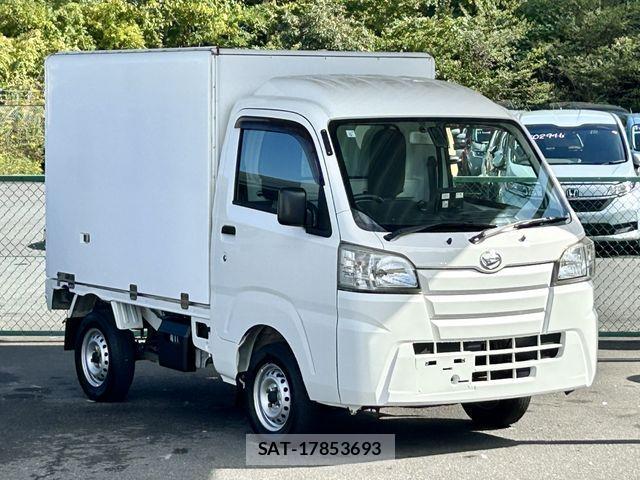 Daihatsu HIJET TRUCK 2016-06 1361944-0