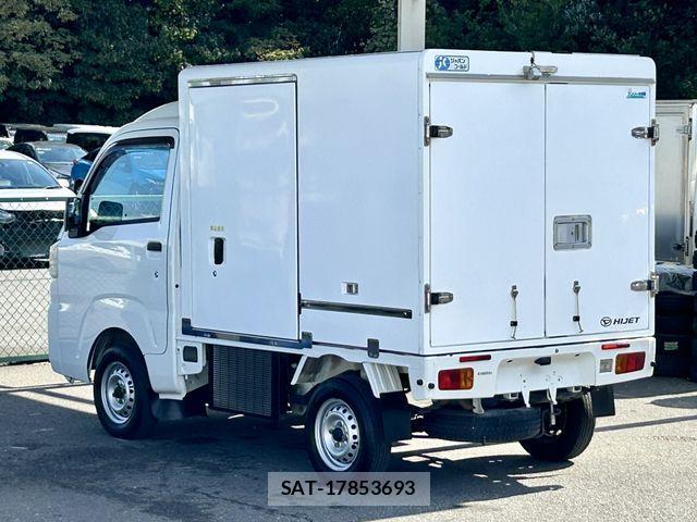 Daihatsu HIJET TRUCK 2016-06 1361944-12