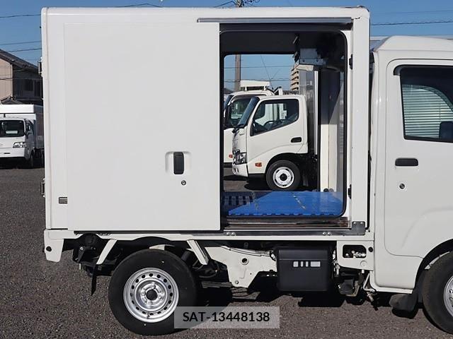 Daihatsu HIJET TRUCK 2021-11 1743606-9
