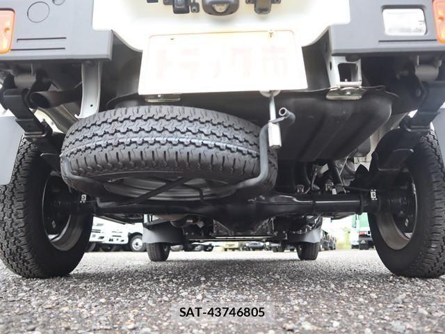 Daihatsu HIJET TRUCK 2023-05 1743597-24