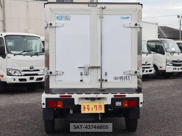 Daihatsu HIJET TRUCK 2023-05 1743597-5