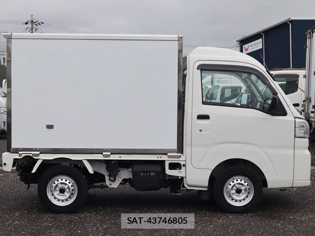 Daihatsu HIJET TRUCK 2023-05 1743597-7