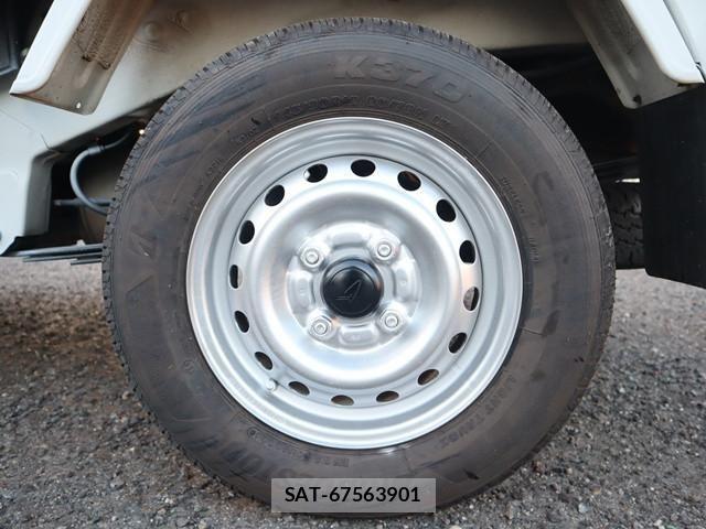 Daihatsu HIJET TRUCK 2015-02 1743613-25