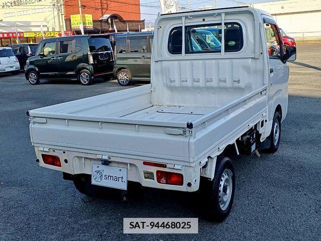 Daihatsu HIJET TRUCK 2015-09 3671724-6