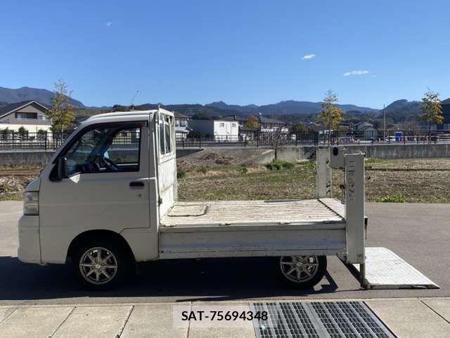Daihatsu HIJET TRUCK 2012-06 3769579-11