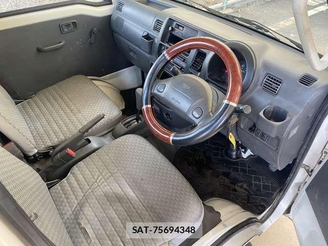 Daihatsu HIJET TRUCK 2012-06 3769579-2