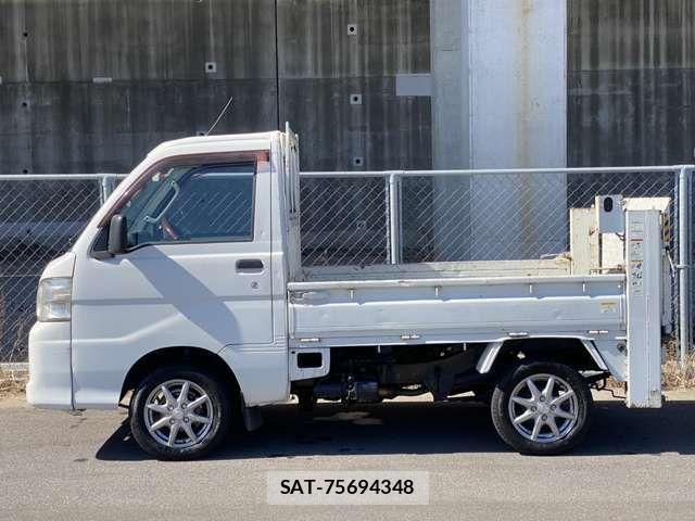 Daihatsu HIJET TRUCK 2012-06 3769579-8