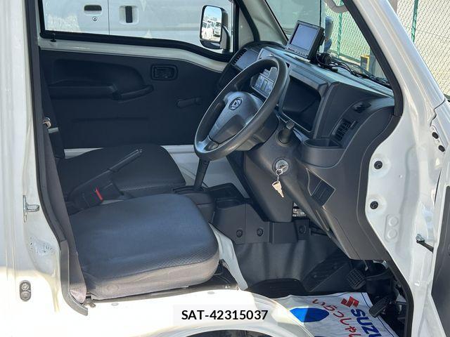 Daihatsu HIJET TRUCK 2016-06 3832938-19