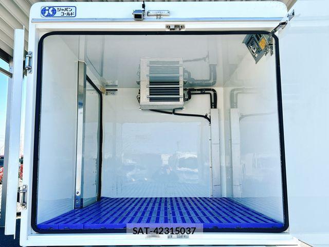 Daihatsu HIJET TRUCK 2016-06 3832938-3