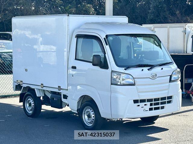 Daihatsu HIJET TRUCK 2016-06 3832938-6