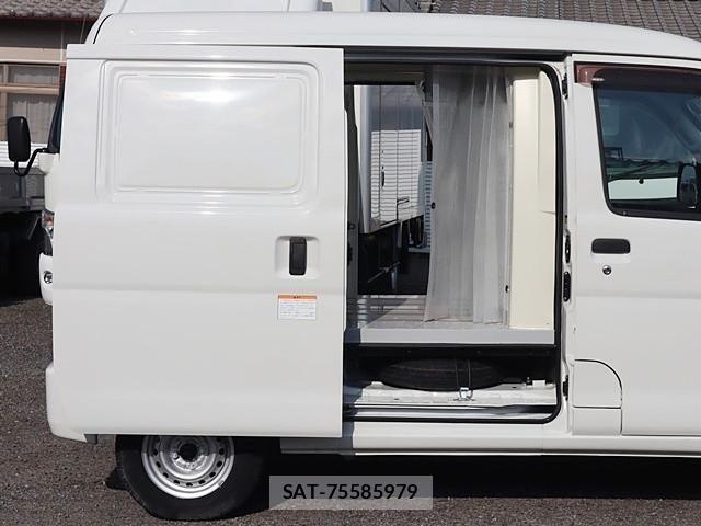 Daihatsu HIJET TRUCK 2016-09 4109830-9