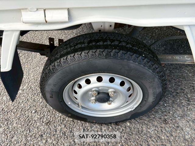 Daihatsu HIJET TRUCK 2015-02 4241197-12