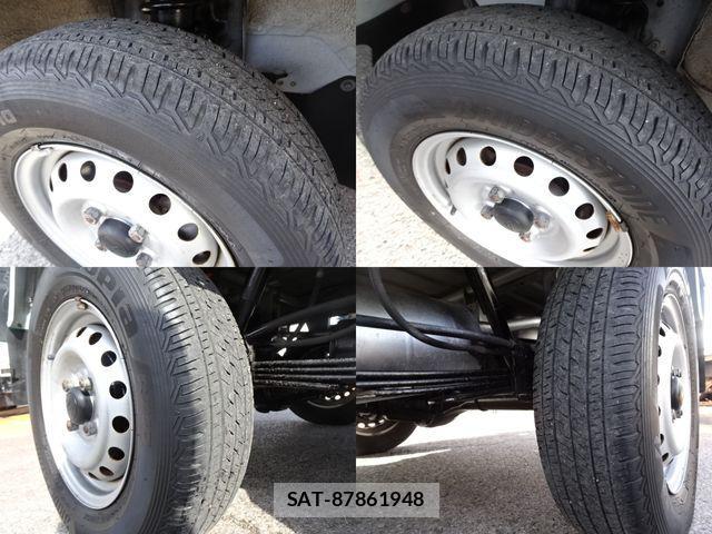 Daihatsu HIJET TRUCK 2019-01 4371110-11