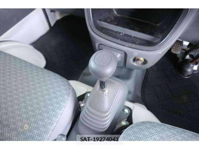 Daihatsu HIJET TRUCK 2011-06 4392651-16