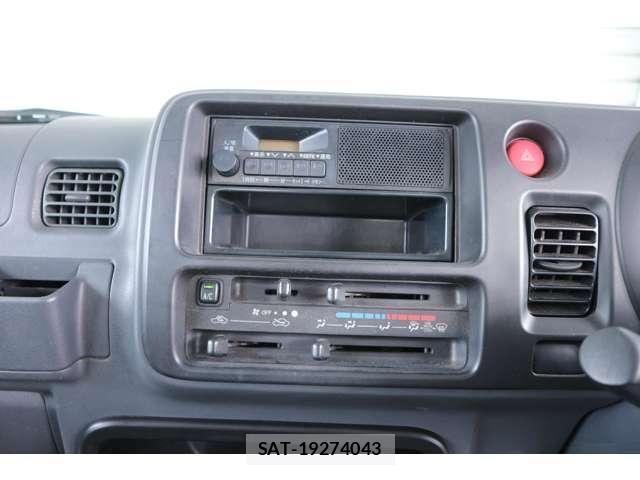 Daihatsu HIJET TRUCK 2011-06 4392651-19