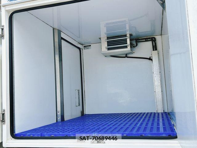 Daihatsu HIJET TRUCK 2015-11 4945402-14