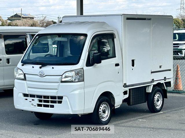 Daihatsu HIJET TRUCK 2015-11 4945402-5