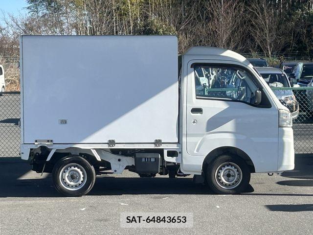 Daihatsu HIJET TRUCK 2016-01 4945412-9