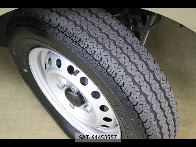 Daihatsu HIJET TRUCK 2025-01 4945392-23