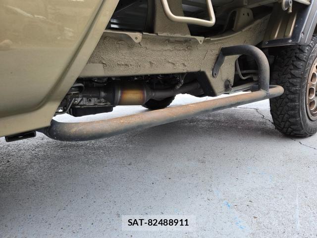 Daihatsu HIJET TRUCK 2021-01 6000480-21